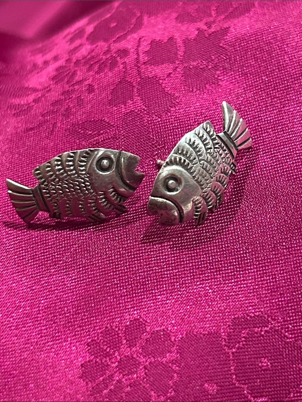 Source Unknown Silver Fish Earrings with Textured Scale Detail